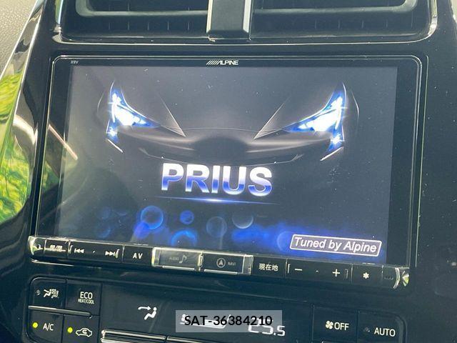 Toyota PRIUS 2017-01 8231335-3