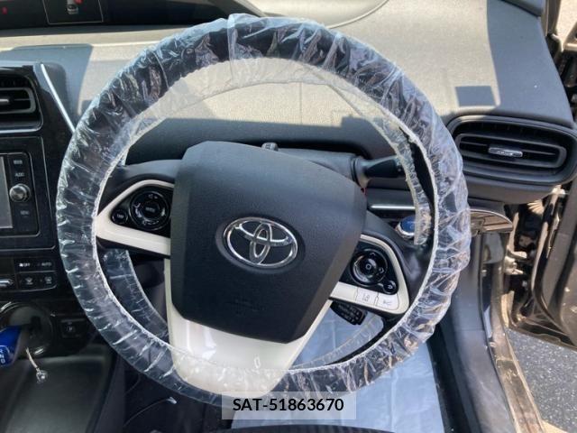 Toyota PRIUS 2017-12 8231345-10
