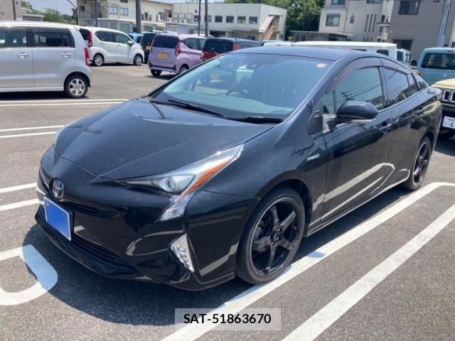 Toyota PRIUS 2017-12 8231345-0