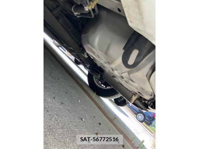 Toyota PRIUS 2010-08 8231357-10