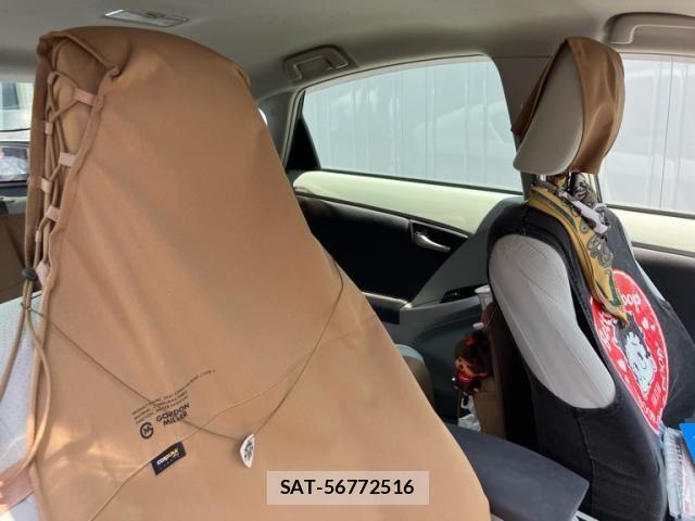 Toyota PRIUS 2010-08 8231357-13
