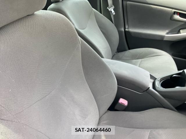 Toyota PRIUS 2010-04 8231367-9