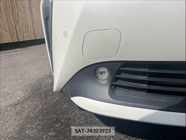 Toyota PRIUS 2019-11 8231333-22