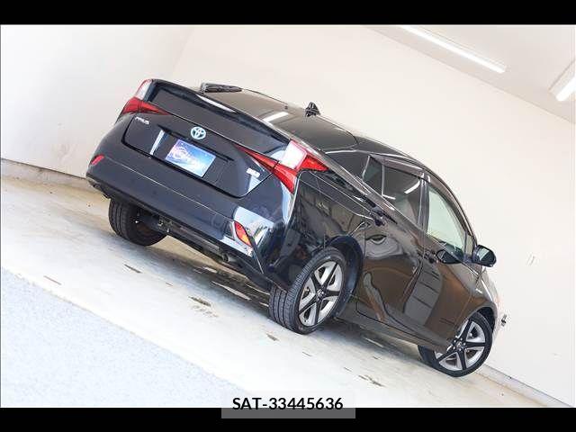 Toyota PRIUS 2019-02 8231330-11