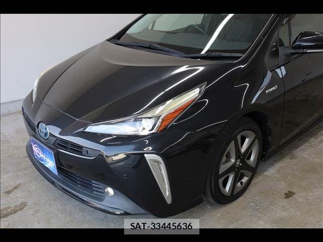 Toyota PRIUS 2019-02 8231330-12