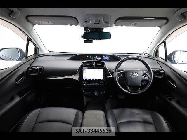 Toyota PRIUS 2019-02 8231330-2