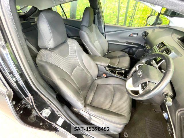 Toyota PRIUS 2018-06 8246379-7