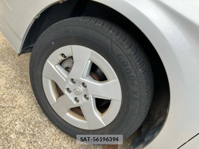 Toyota PRIUS 2011-01 8246407-11