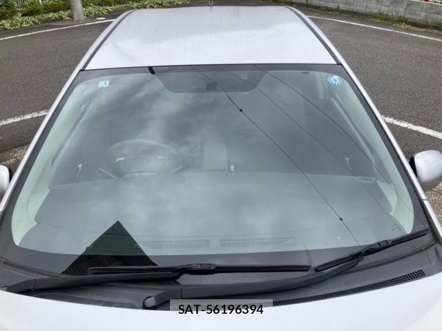 Toyota PRIUS 2011-01 8246407-2