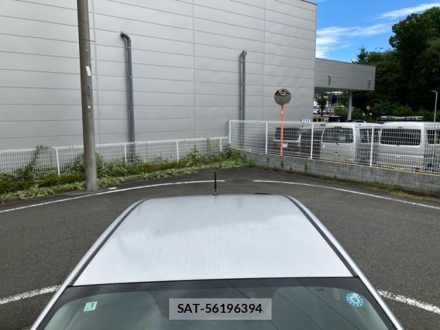 Toyota PRIUS 2011-01 8246407-3