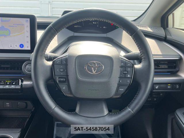 Toyota PRIUS 2024-06 8246355-12