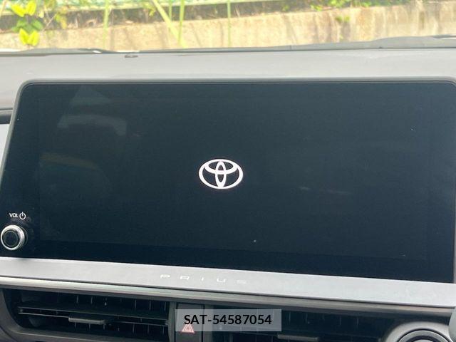 Toyota PRIUS 2024-06 8246355-3
