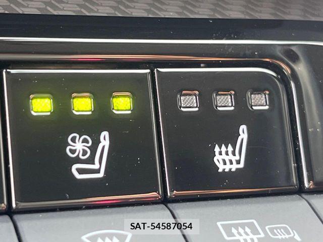 Toyota PRIUS 2024-06 8246355-7