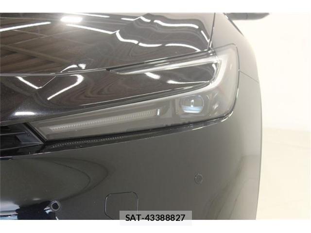 Toyota PRIUS 2023-03 8246366-14