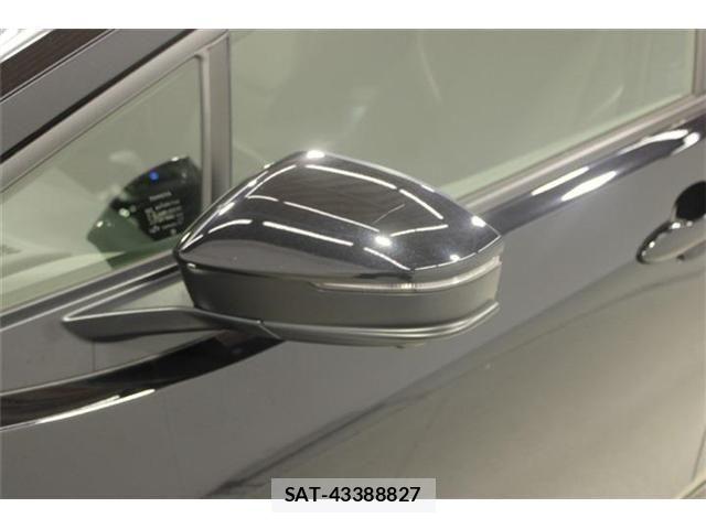 Toyota PRIUS 2023-03 8246366-19
