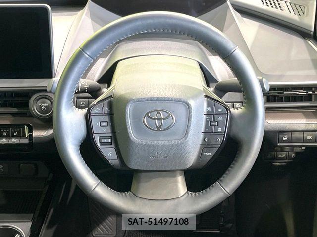 Toyota PRIUS 2023-06 8246353-10