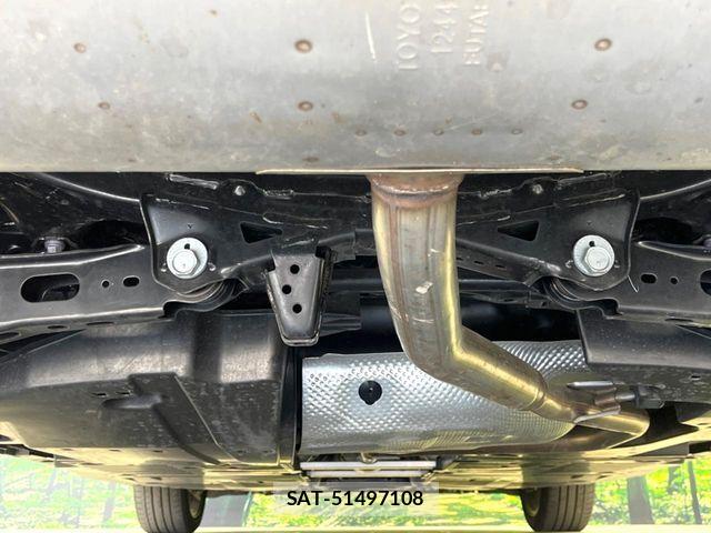 Toyota PRIUS 2023-06 8246353-18