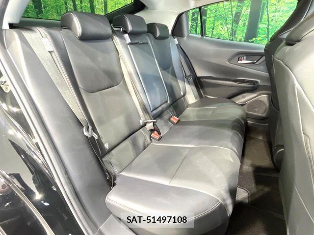 Toyota PRIUS 2023-06 8246353-8