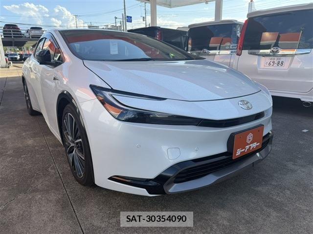 Toyota PRIUS 2023-06 8246364-0