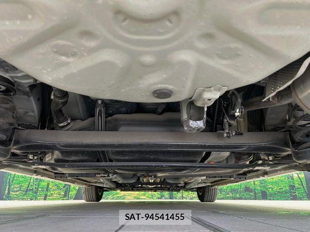 Toyota PRIUS 2013-06 8246386-18
