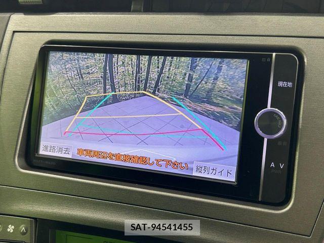 Toyota PRIUS 2013-06 8246386-3