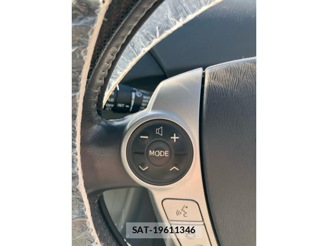Toyota PRIUS 2009-07 8246410-16