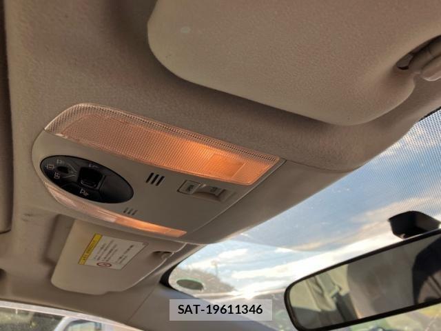 Toyota PRIUS 2009-07 8246410-19