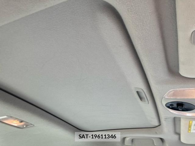 Toyota PRIUS 2009-07 8246410-20