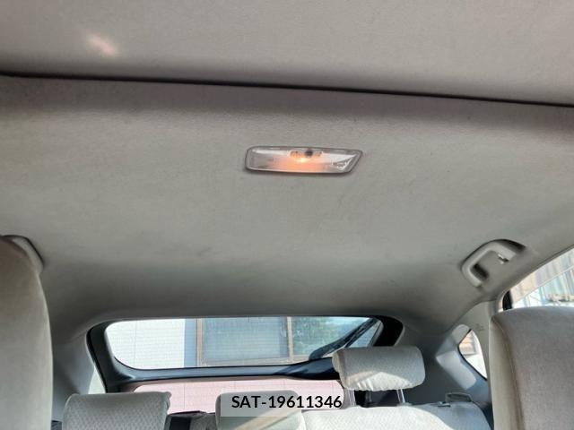 Toyota PRIUS 2009-07 8246410-21