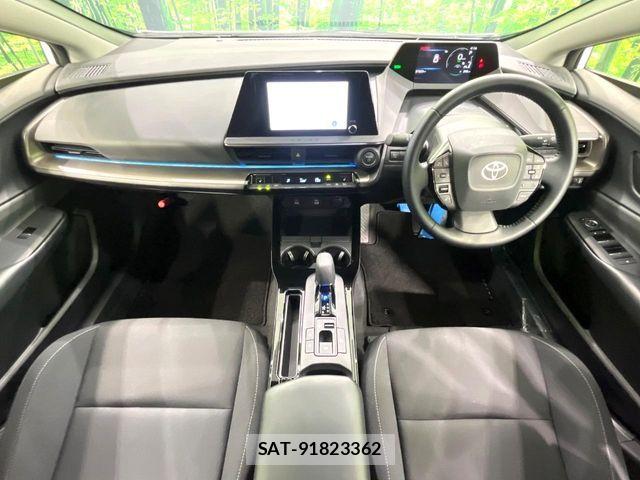 Toyota PRIUS 2024-08 8246361-1