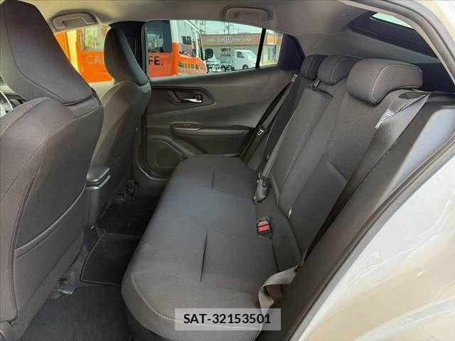 Toyota PRIUS 2023-10 8246363-18