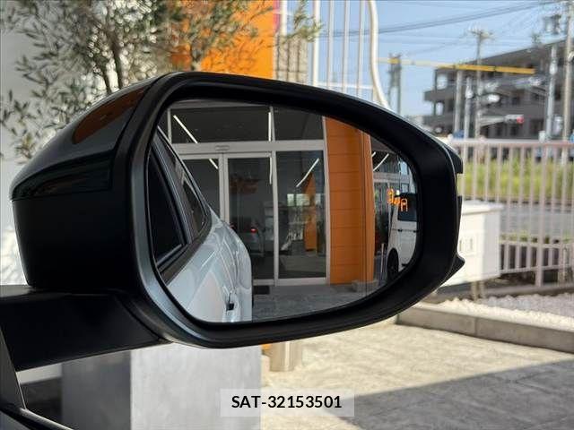Toyota PRIUS 2023-10 8246363-5