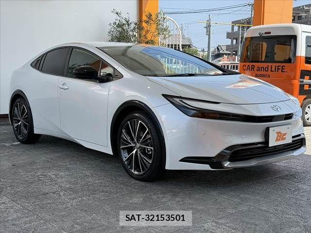 Toyota PRIUS 2023-10 8246363-7