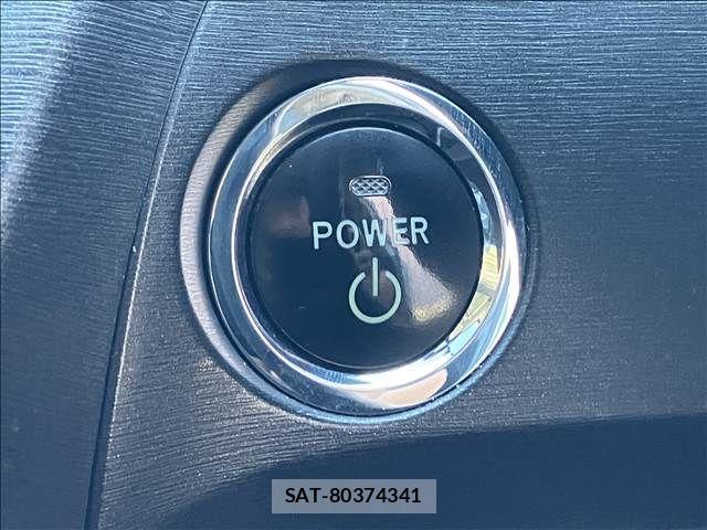 Toyota PRIUS 2011-08 8246394-8