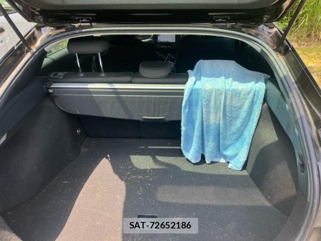 Toyota PRIUS 2020-04 8246388-9