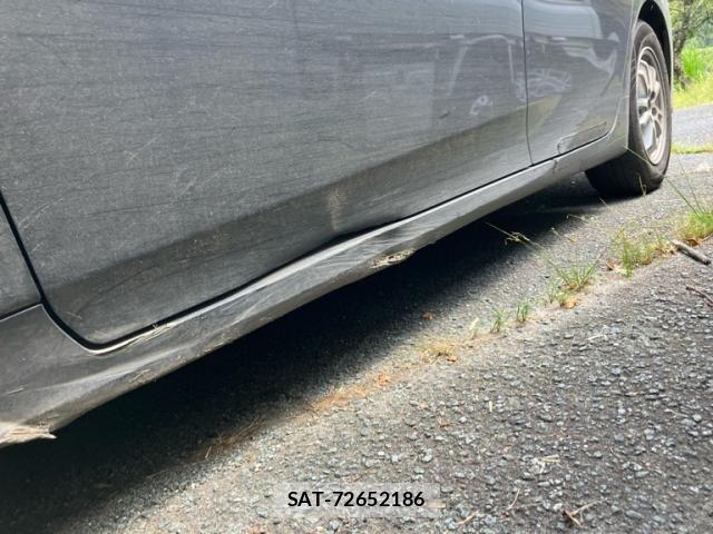 Toyota PRIUS 2020-04 8246388-5