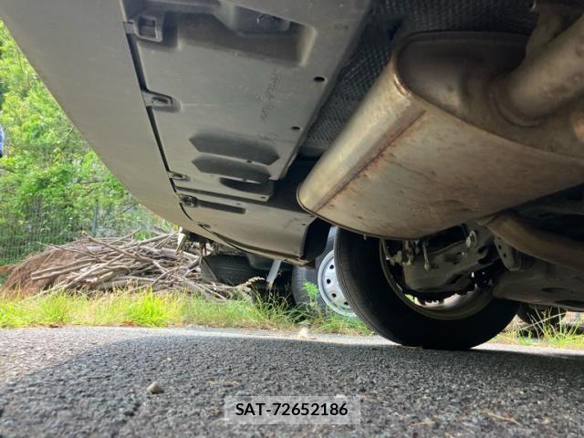 Toyota PRIUS 2020-04 8246388-8
