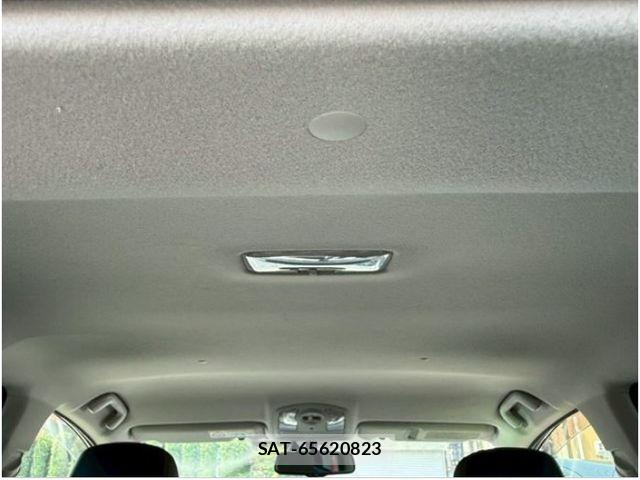 Toyota PRIUS 2015-03 8246398-12
