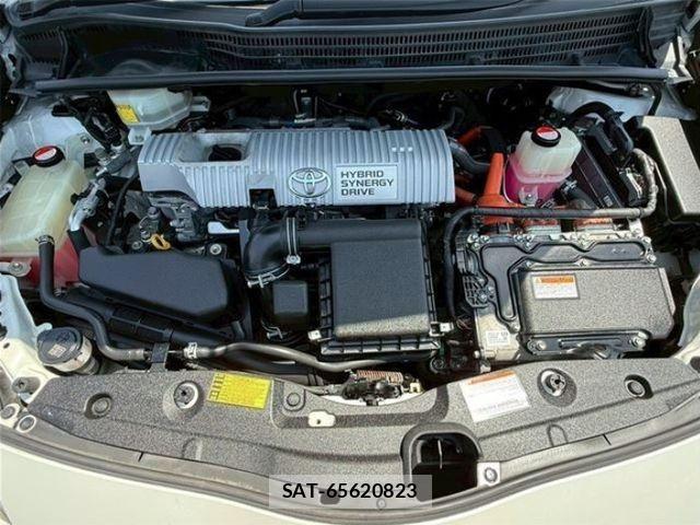 Toyota PRIUS 2015-03 8246398-28