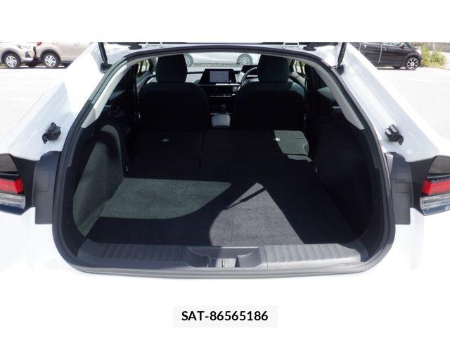 Toyota PRIUS 2023-11 8246373-10