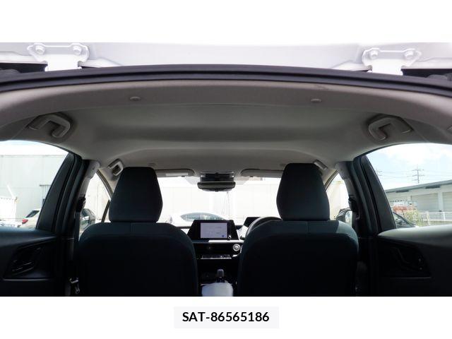 Toyota PRIUS 2023-11 8246373-11