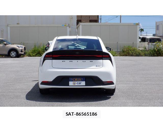 Toyota PRIUS 2023-11 8246373-4