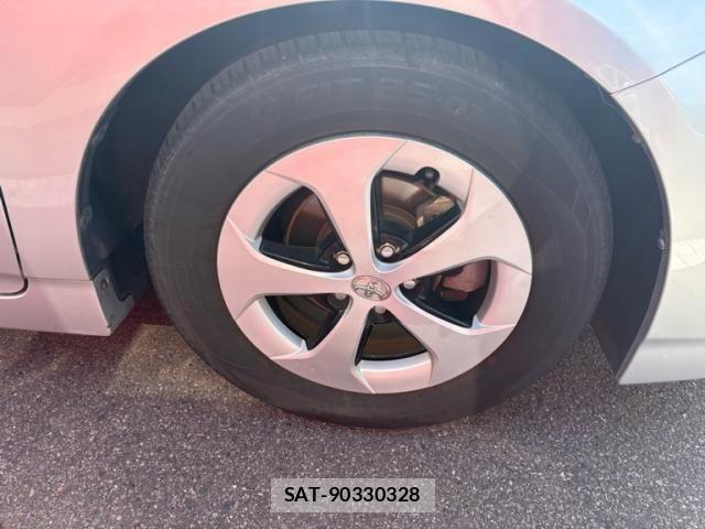 Toyota PRIUS 2012-08 8246403-3