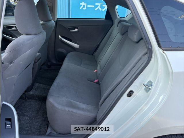 Toyota PRIUS 2009-11 8246401-4