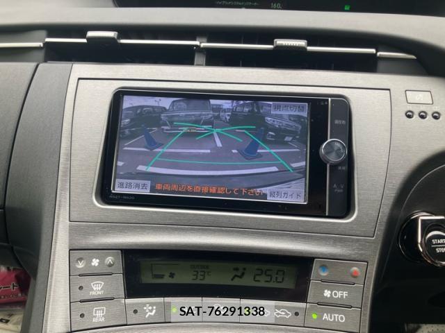 Toyota PRIUS 2012-07 8246393-15