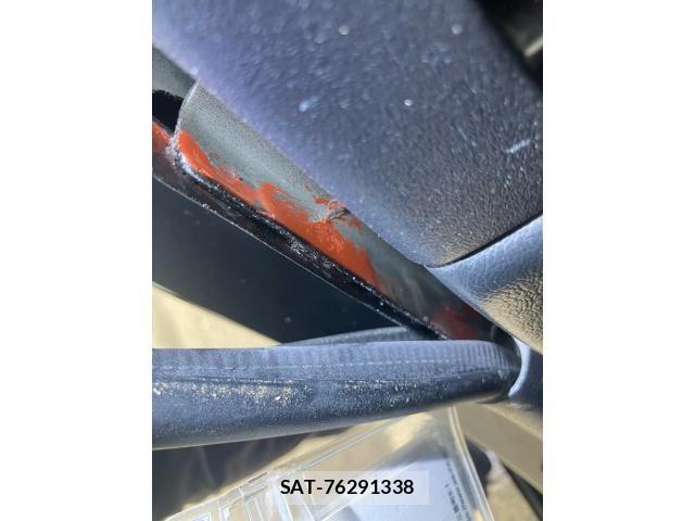 Toyota PRIUS 2012-07 8246393-18