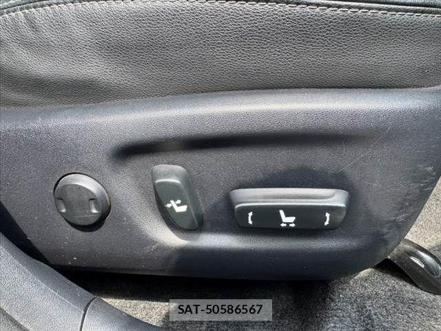 Toyota PRIUS 2014-02 8246389-4