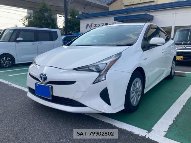 Toyota PRIUS 2017-08 8246391-0
