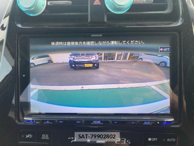 Toyota PRIUS 2017-08 8246391-14