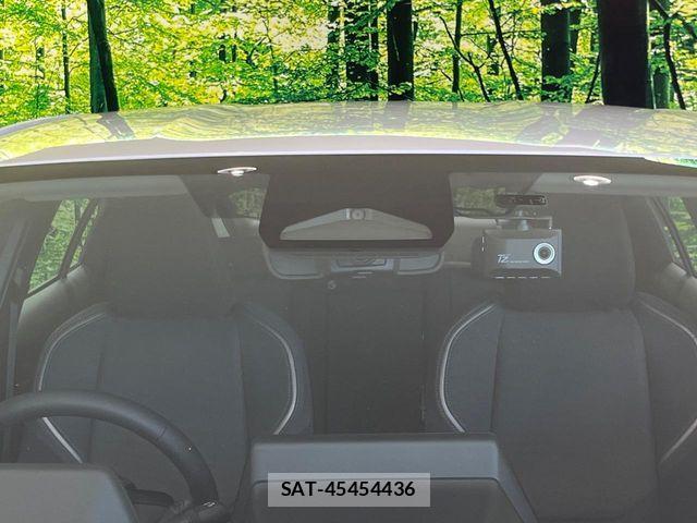 Toyota PRIUS 2025-07 8246360-4